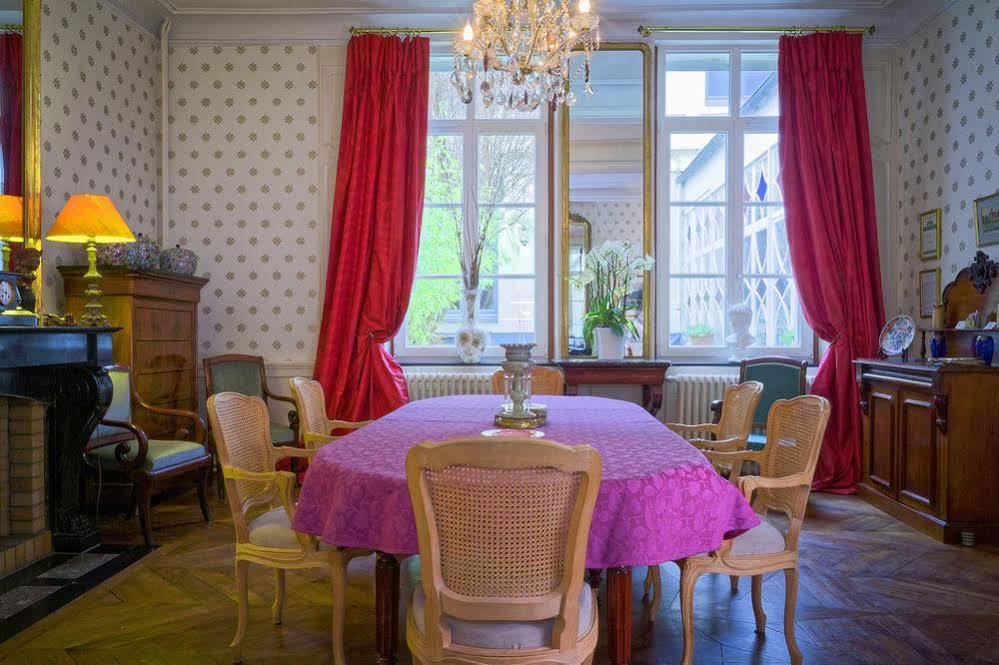 Maison D'Hotes La Corne D'Or 阿拉斯 外观 照片